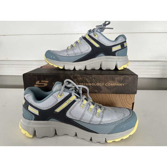 SKECHERS Shoes - Woman's Sneakers & Athletic Shoes SKECHERS Summits At Artista Bluff Sz 8